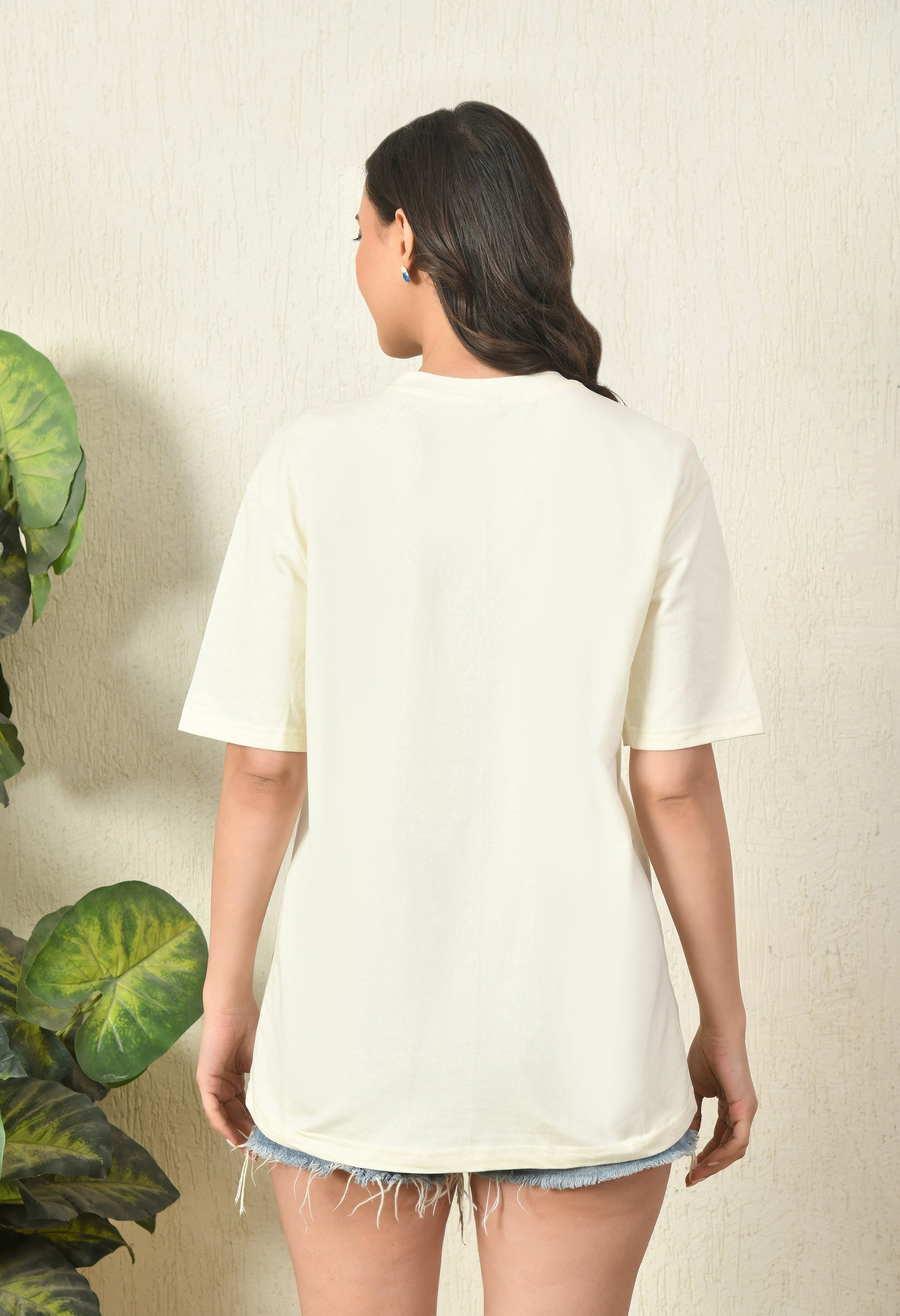 Devil Girl Premium Oversized Tee for Girls – Trendy Street Style Essential