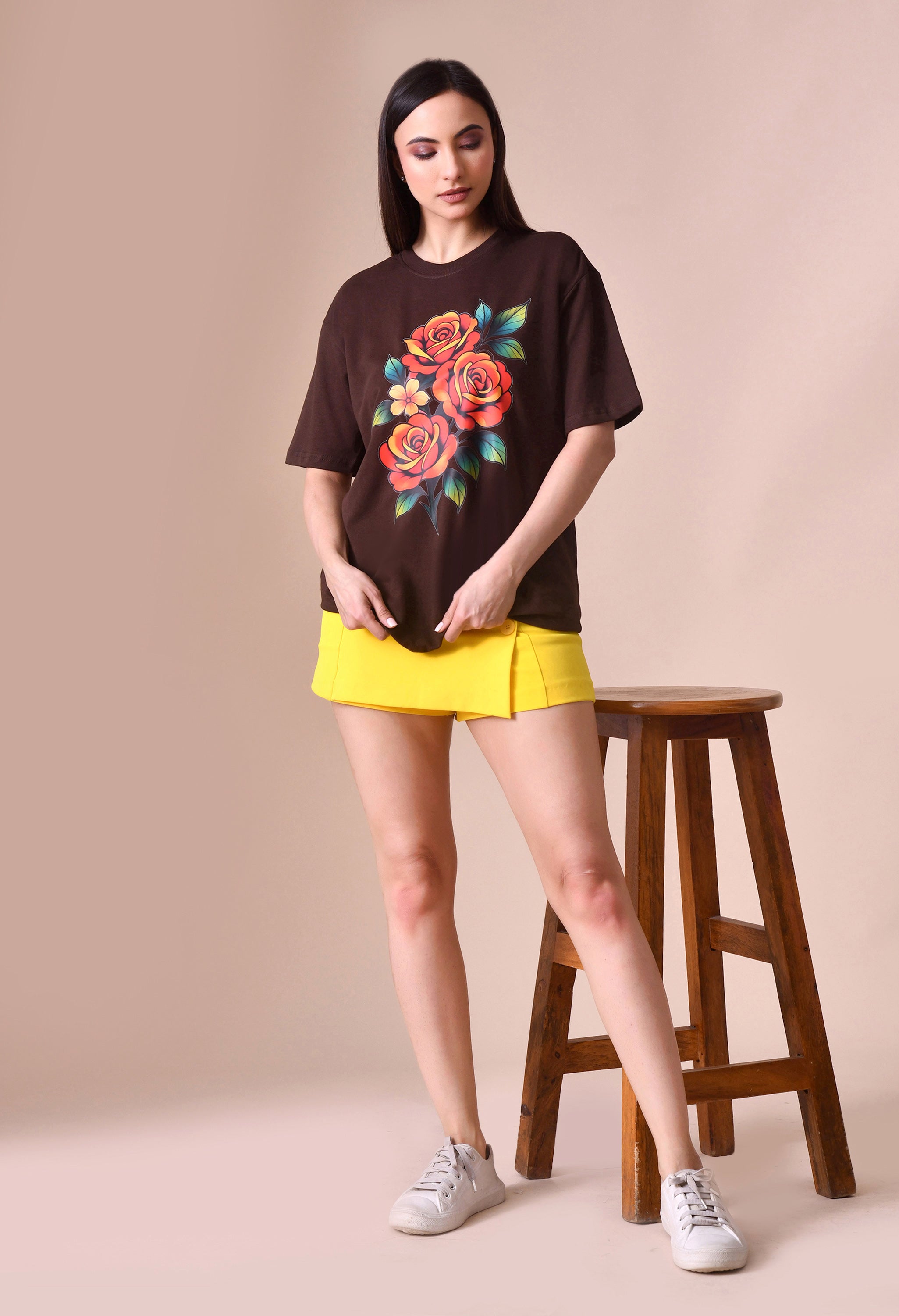 Bunch of Flower Premium Oversized T-Shirt – Women’s Relaxed Fit Everyday Top