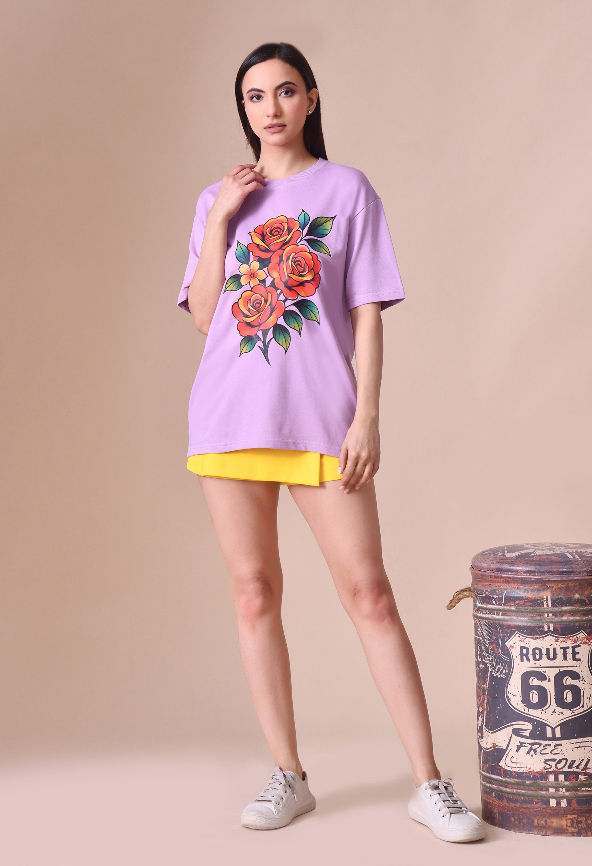 Bunch of Flower Premium Oversized T-Shirt – Women’s Relaxed Fit Everyday Top