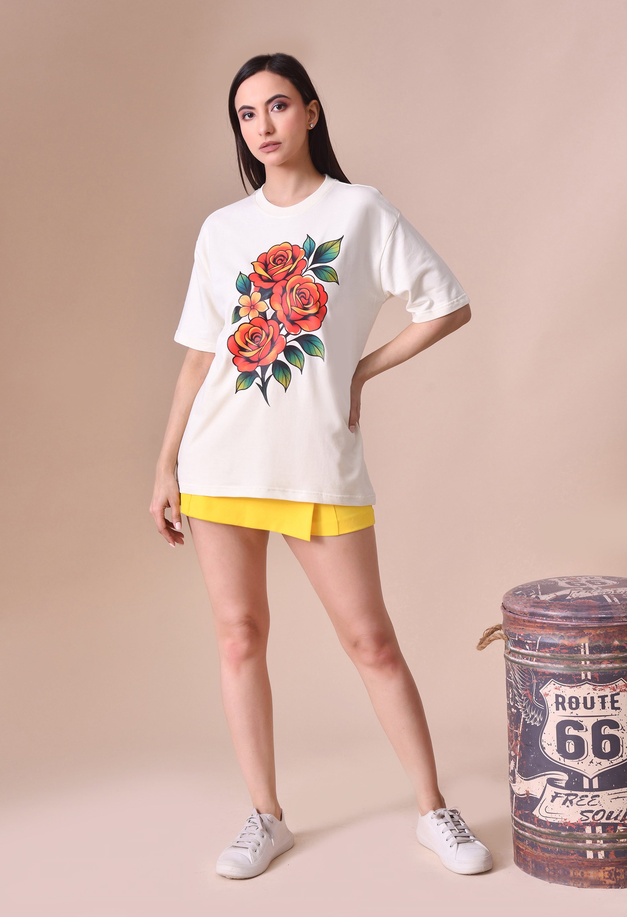 Bunch of Flower Premium Oversized T-Shirt – Women’s Relaxed Fit Everyday Top