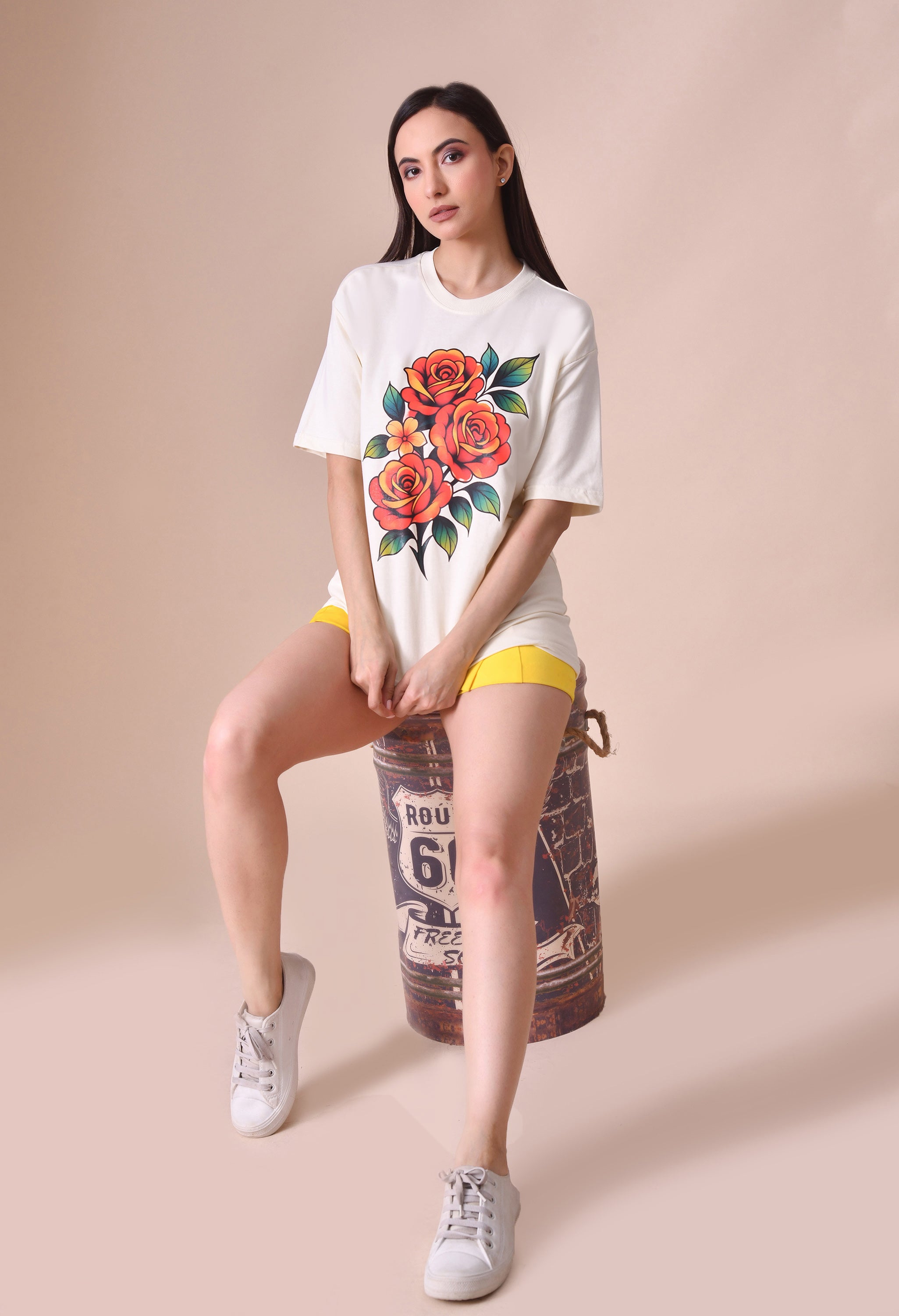 Bunch of Flower Premium Oversized T-Shirt – Women’s Relaxed Fit Everyday Top